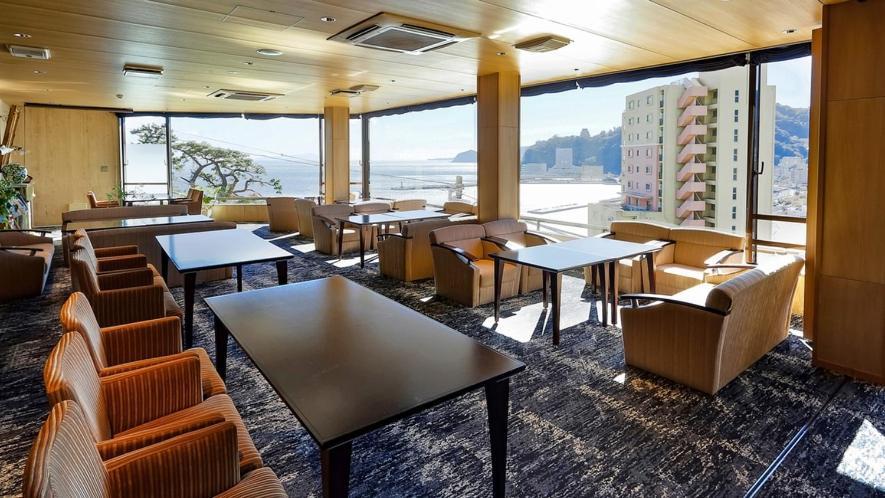 Atami Juraku Hotel Eksteriør billede