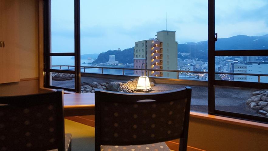 Atami Juraku Hotel Eksteriør billede